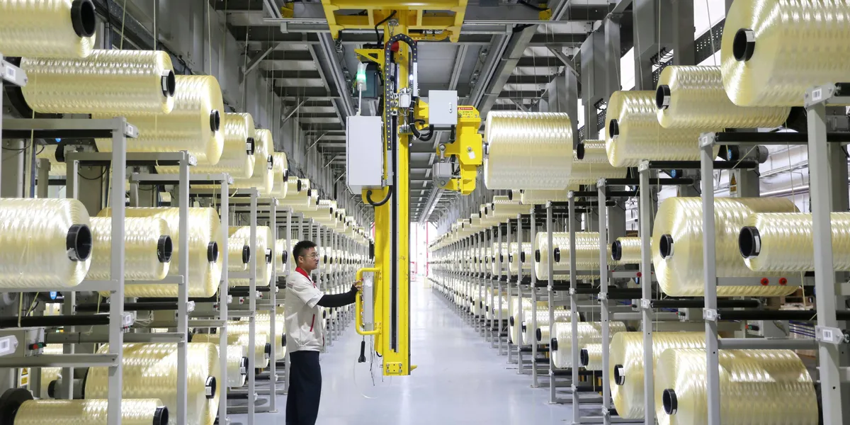 China factory growth offers economic relief